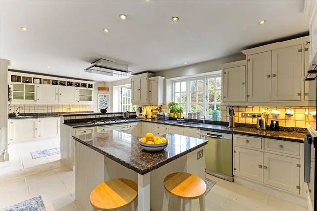 Photo 3 — Priory Lane, London, SW15