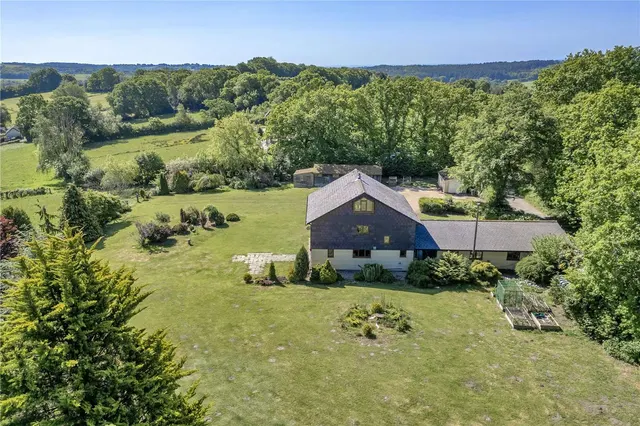 Photo 2 — Westdown Lane, Burwash Common, Etchingham, East Sussex, TN19 7JT