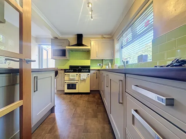 Jennett Close, Leicester, LE5, photo 3