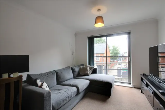 Jubilee Square, Reading, RG1, photo 3