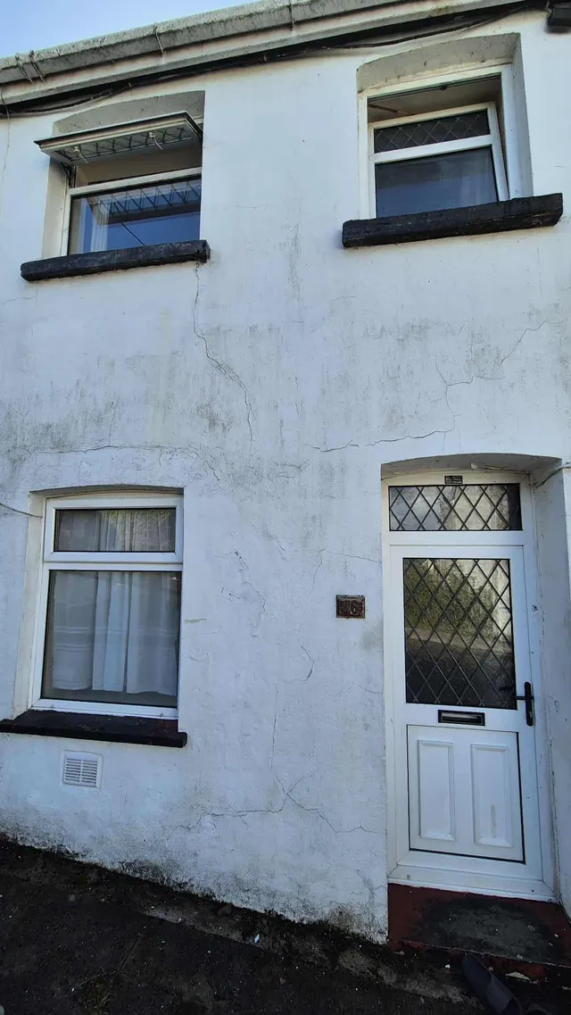 Hill Street, Melincourt, SA11, photo 1