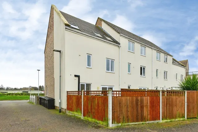 Photo 2 — Minnow Avenue, King's Lynn, Norfolk, PE30