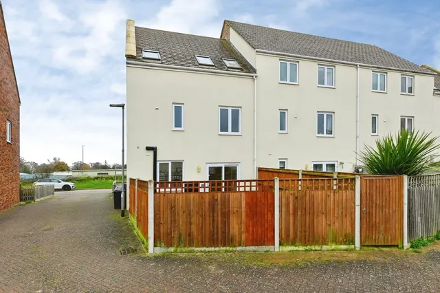 Minnow Avenue, King's Lynn, Norfolk, PE30, photo 1