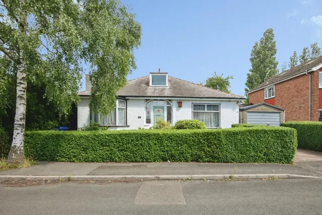 Himley Avenue, Dudley, photo 1