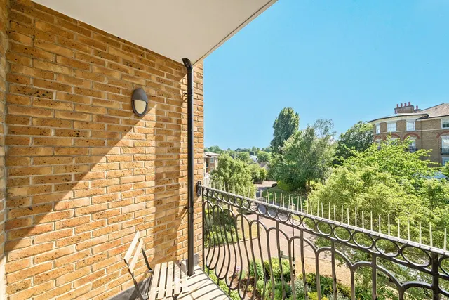 Southlands Drive, Southfields, SW19, photo 3
