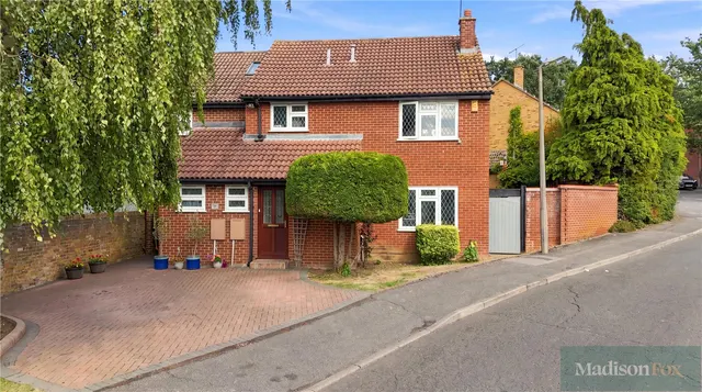 Ely Place, Woodford Green, IG8, photo 1