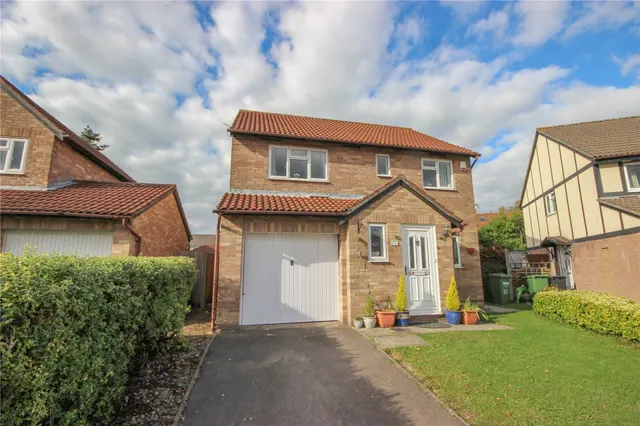 Apseleys Mead, Bradley Stoke, BS32, photo 1