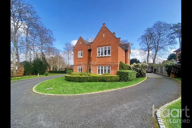 Downs Drive, Guildford, GU1, photo 2