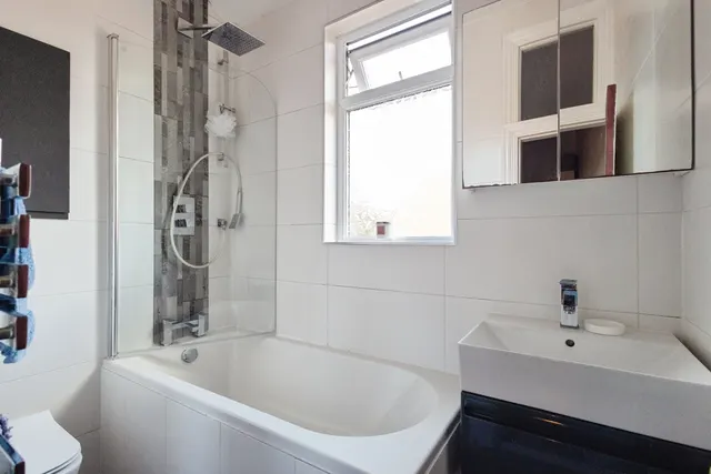 Photo 3 — Thornton Road, Manchester, Greater Manchester, M14