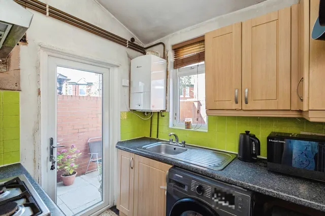 Photo 2 — Thornton Road, Manchester, Greater Manchester, M14