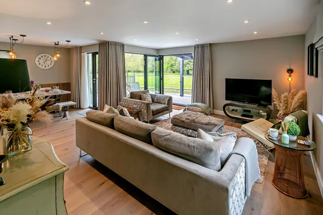 Photo 3 — Stunning Home In An Idyllic Location, Hellandbridge, Near Wadebridge, Cornwall, PL30 4QR