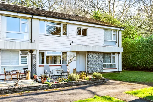Russetts, Tadworth Street, Tadworth, KT20 5RD, photo 1