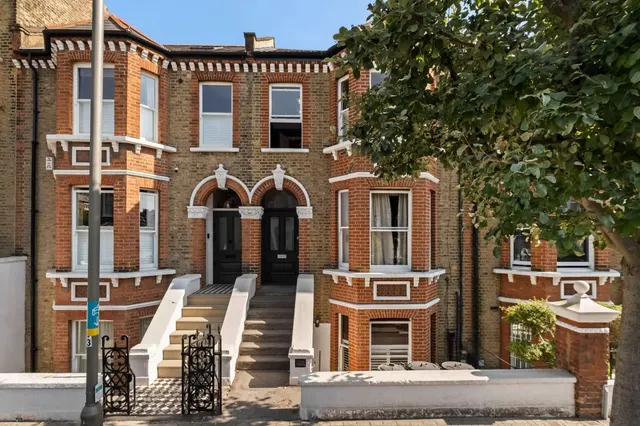 Eglantine Road, London, SW18 2DE, photo 1