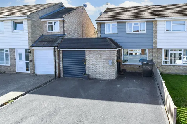Stanley Close, Staplehurst, TN12, photo 1