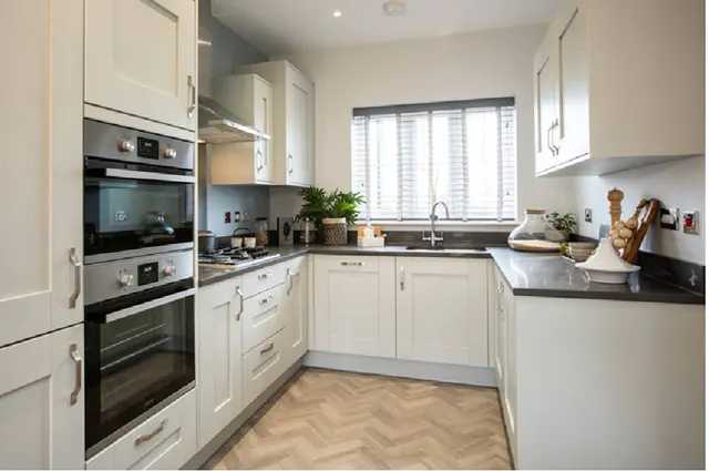 Irthlingborough Road North Wellingborough, NN8, photo 2