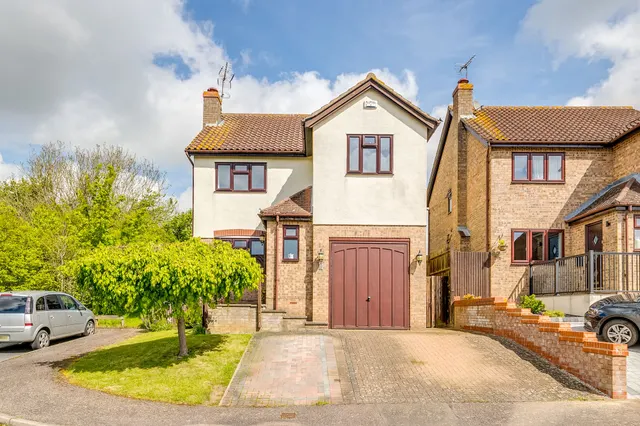 Wickham Way, Puckeridge, Ware, SG11 1SX, photo 1
