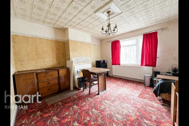 Ingrebourne Road, Rainham, RM13, photo 2