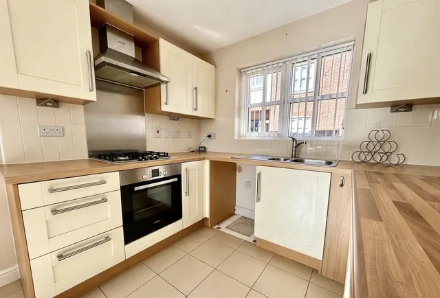 Harding Wood, Lighmoor Village, TF4, photo 3