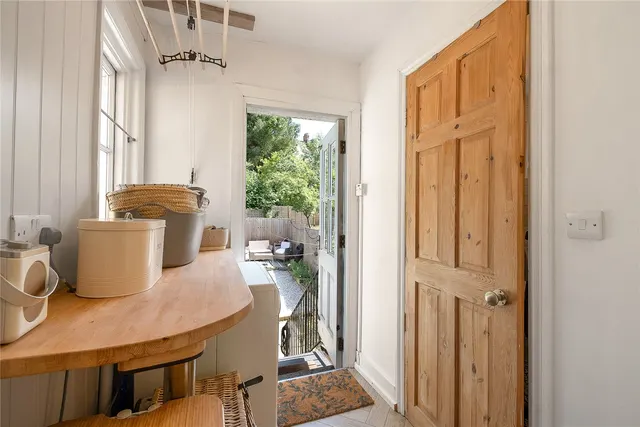 Photo 3 — Hillcourt Road, London, SE22