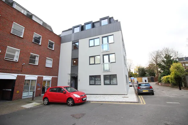 Park Terrace, WORCESTER PARK, Surrey, Worcester Park, KT47JZ, photo 1