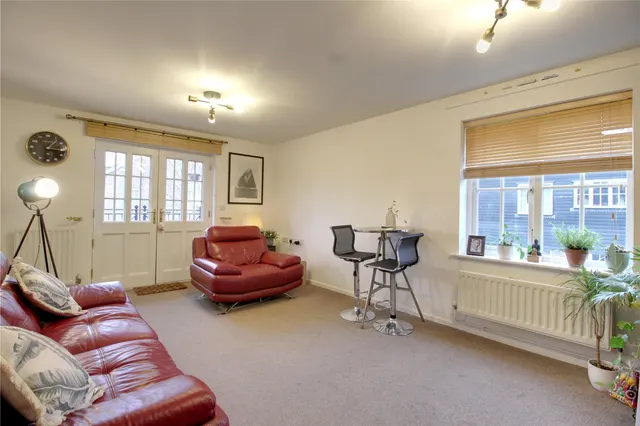 Photo 2 — Twyford Close, Fleet, Hampshire, GU51 1JX