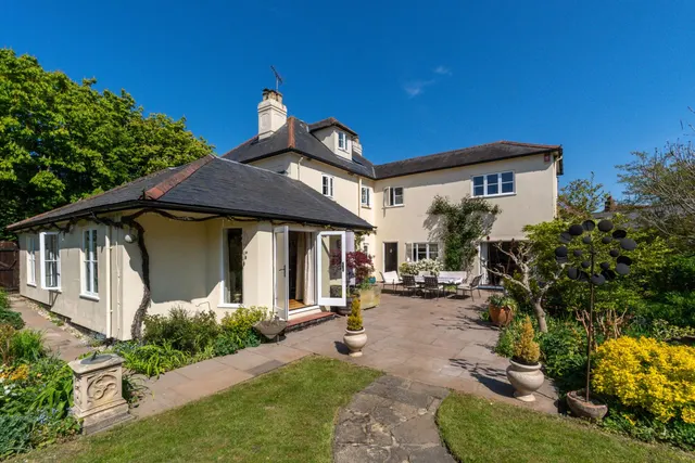 Beech House, Little Hadham, SG11, photo 1