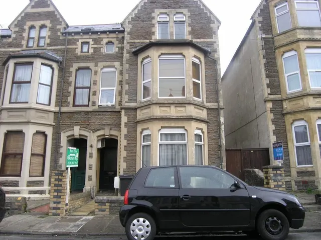 Claude Road, Roath, CF24, photo 1