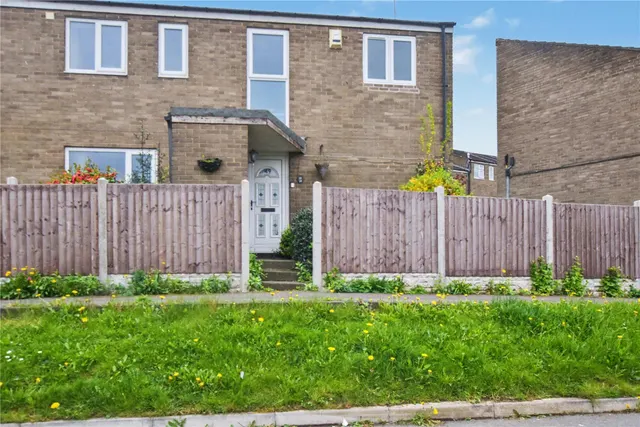 Bawn Drive, Leeds, LS12, photo 2