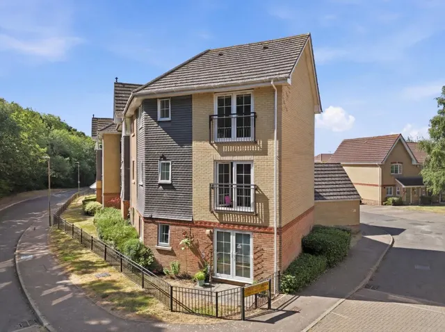Priestley Road, Stevenage, photo 1