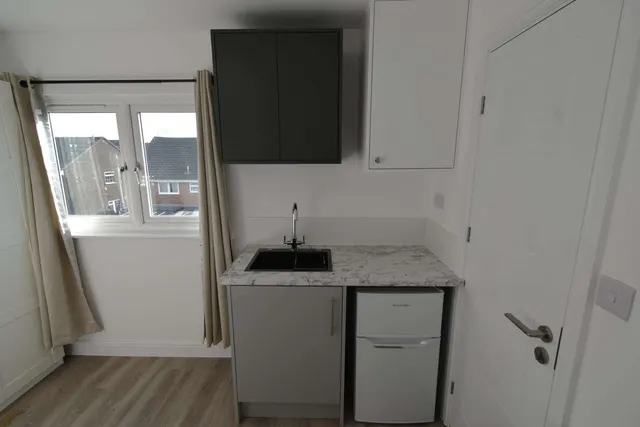 Waid Close, Dartford, DA1, photo 2