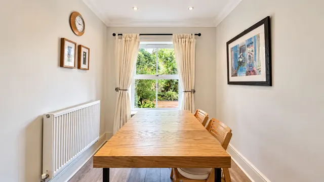 Millfield Court, Hale, WA15, photo 2