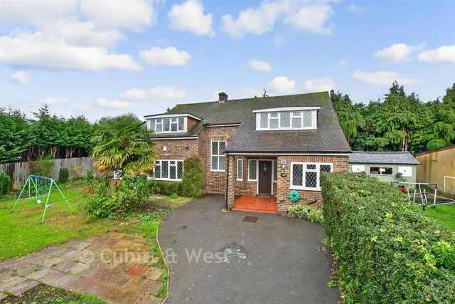 North Road, Reigate, RH2, photo 1