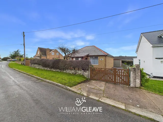Caelcoed Lane, Brynford, Holywell, Flintshire, CH8 8LF, photo 1