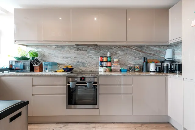 Porchester Place, Hyde Park, W2, photo 3