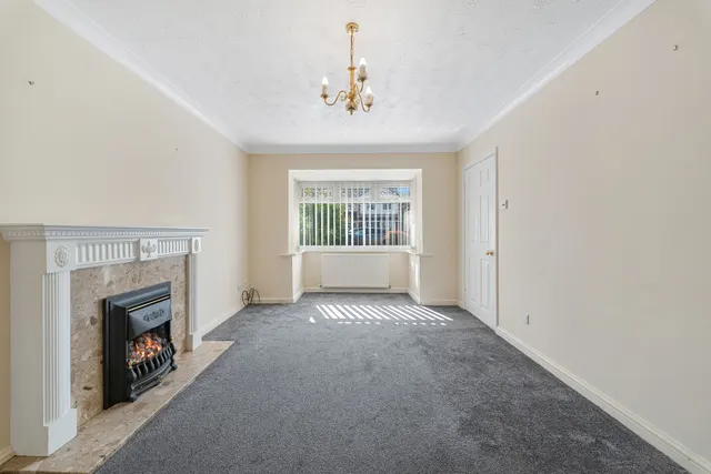 Photo 3 — Dorchester Park, Runcorn, WA7 1QA