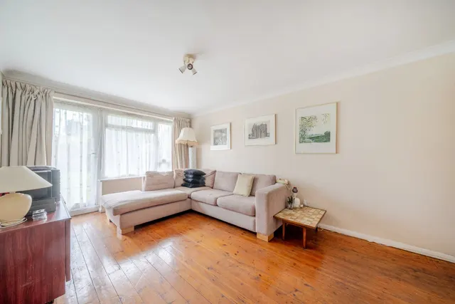 Galsworthy Road, Kingston upon Thames, KT2, photo 2