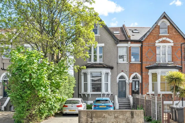 Bedford Hill, Balham, SW12, photo 1