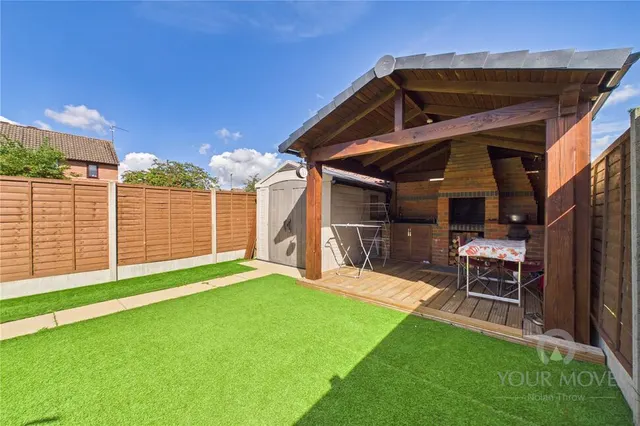 Ashbourne Drive, Desborough, NN14, photo 2