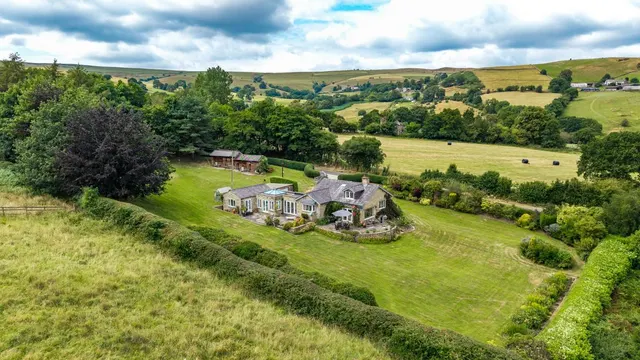 Kishfield Lane, Kettleshulme, SK23, photo 1
