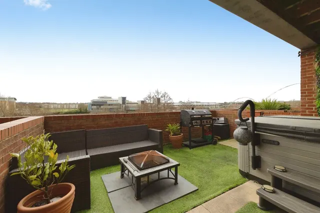 Photo 3 — Grainton Court, Stockton-On-Tees, TS18