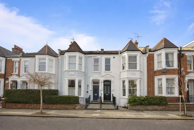 Photo 2 — Narcissus Road West Hampstead, London NW6 1TL