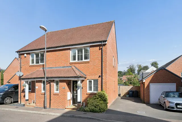 2 bedroom house, Little Chalfont, HP6