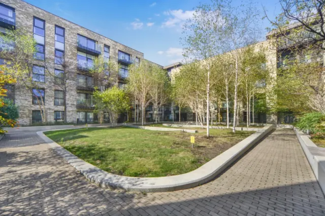 Yeoman Street, Rotherhithe, SE8, photo 1