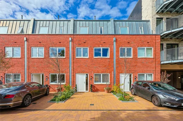 Warwick Road, Ealing, W5, photo 1