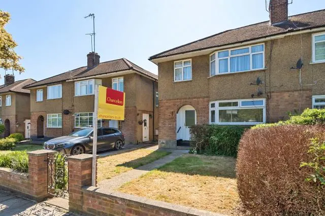 Connaught Road, Barnet, EN5, photo 1