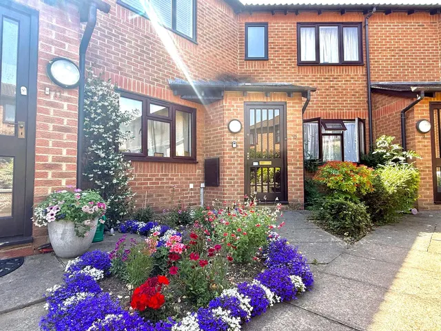 Photo 2 — Parsonage Way, Frimley, Camberley, Surrey, GU16 8HY