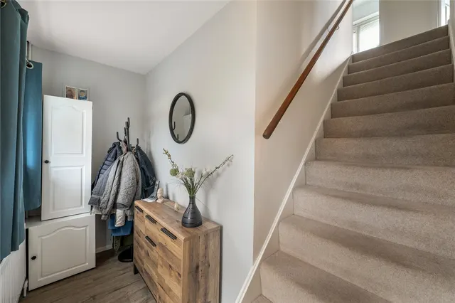 Wroxall Grove, Kings Heath, B13, photo 2