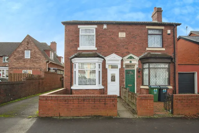 Hall Green Road, WEST BROMWICH, photo 1