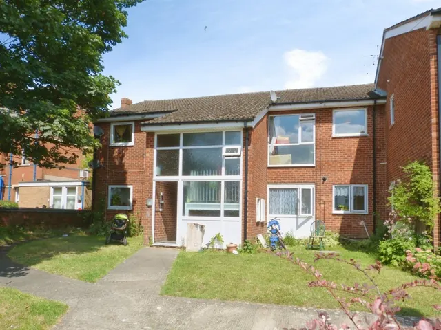 India Road, Gloucester, photo 1