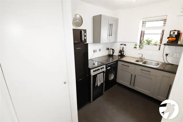 Coptefield Drive, Belvedere, DA17, photo 3